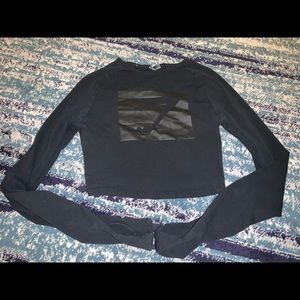 Black Gymshark cropped top
